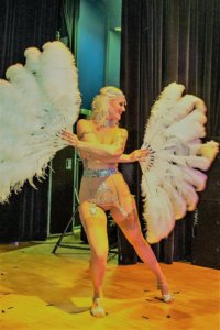 Rose Rainbow Classic Burlesque